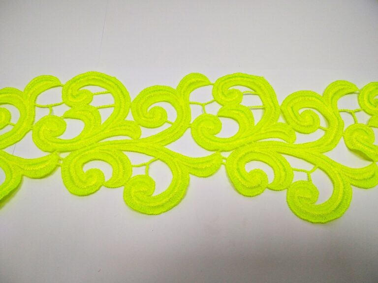 Lace Nadine LIME