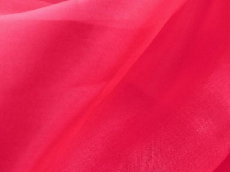 Organza Crystal FLUORESCENT RED