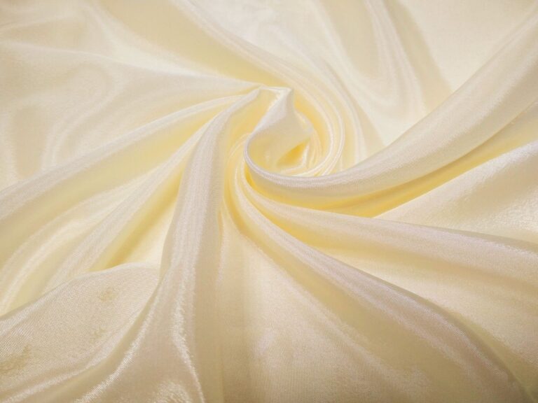 Pearl Chiffon - Chrisanne Clover BUTTERCREAM