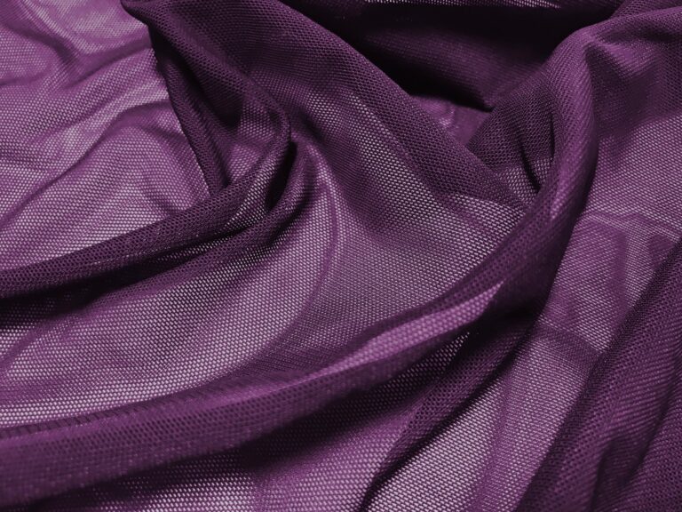 Stretch Net - Chrisanne Clover - PLUM