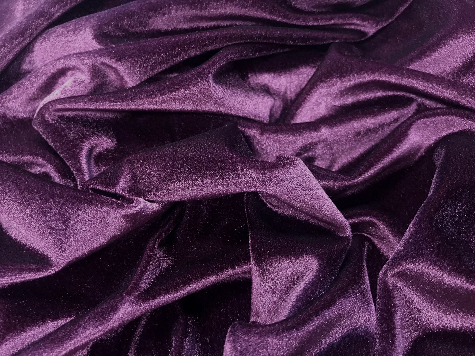 Smooth Velvet - Chrisanne Clover