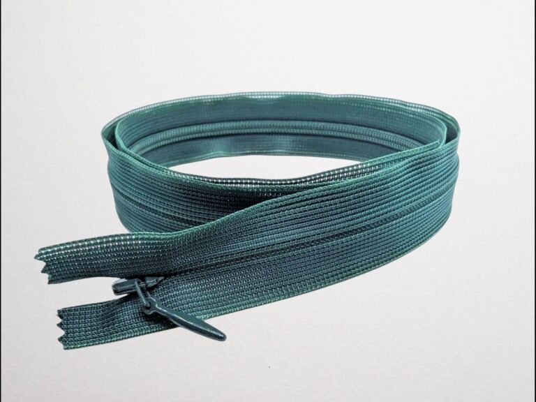 Zippers - FOREST GREEN