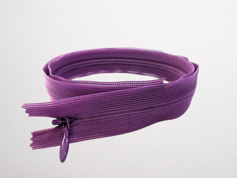 Zippers - HOT MAGENTA