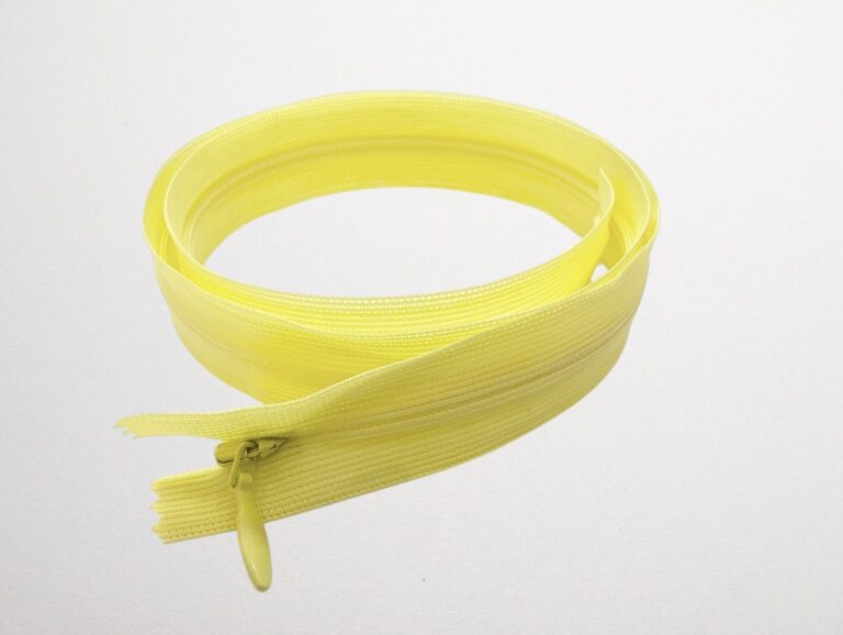 Zippers SASSY YELLOW
