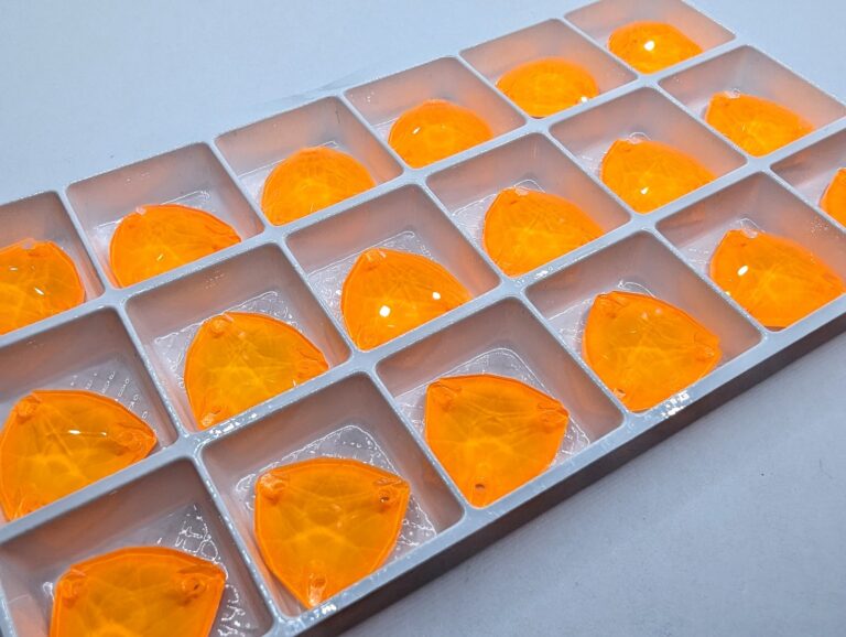 Trilliant Sew-On Stones ORANGE/NEON