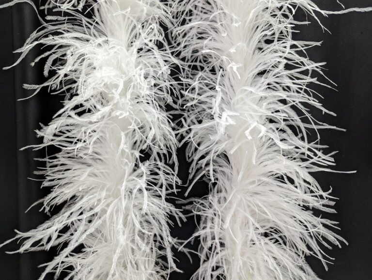 Ostrich Feather Boa Lux 5 Ply - WHITE